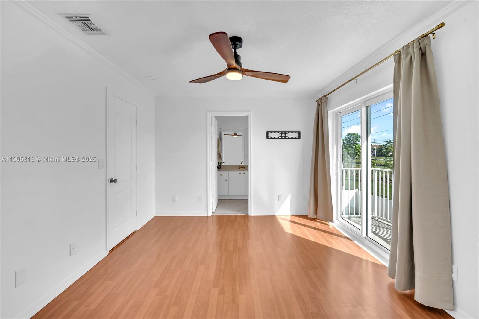 POD 14 AT MONARCH LAKES - Residential Lease