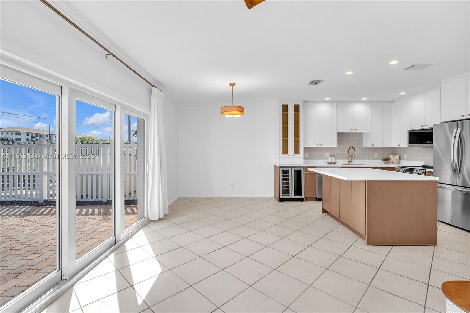 POD 14 AT MONARCH LAKES - Residential Lease