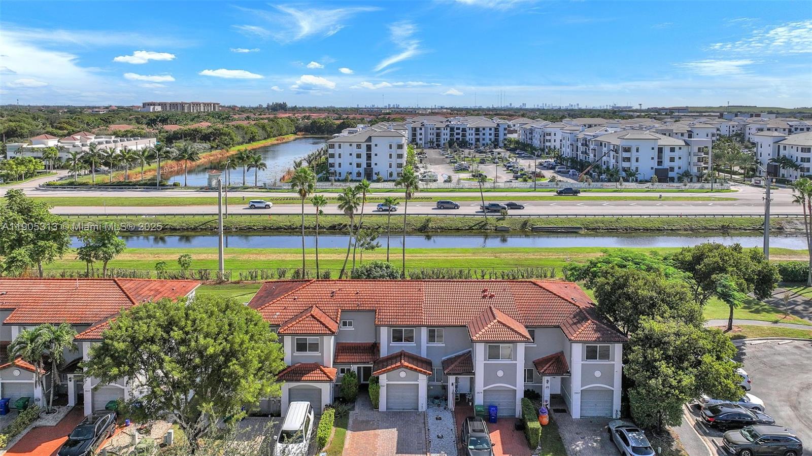 POD 14 AT MONARCH LAKES - Residential Lease