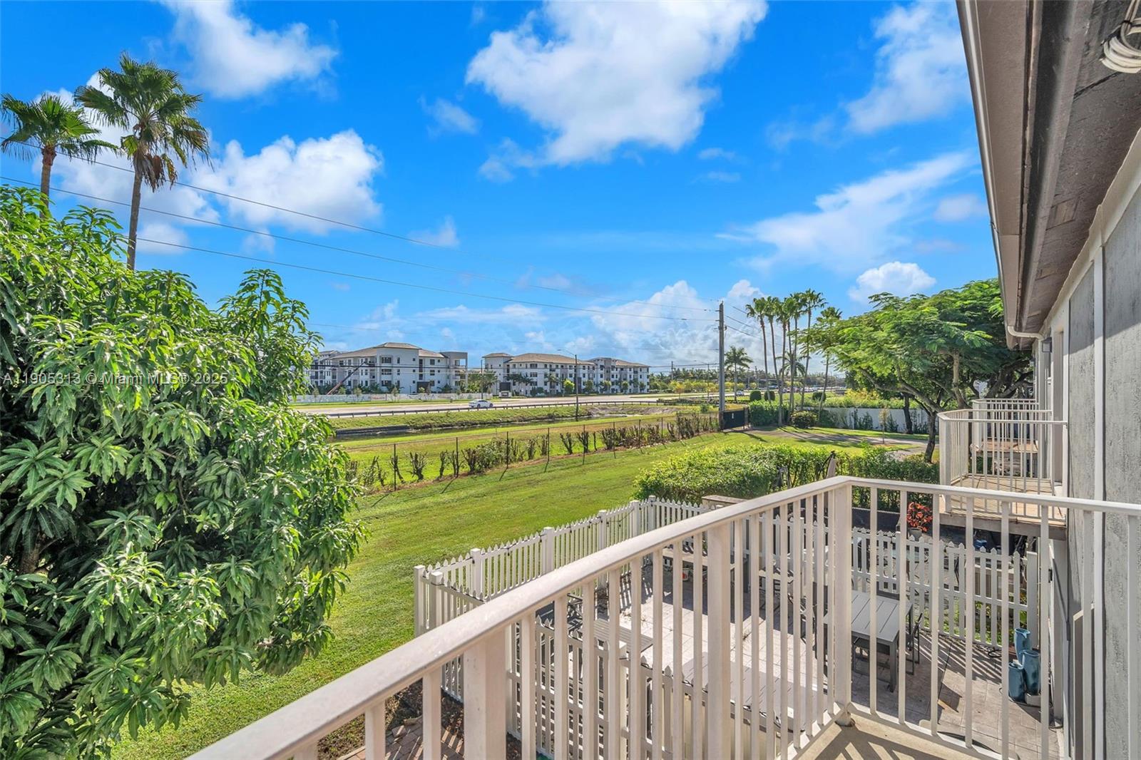 POD 14 AT MONARCH LAKES - Residential Lease