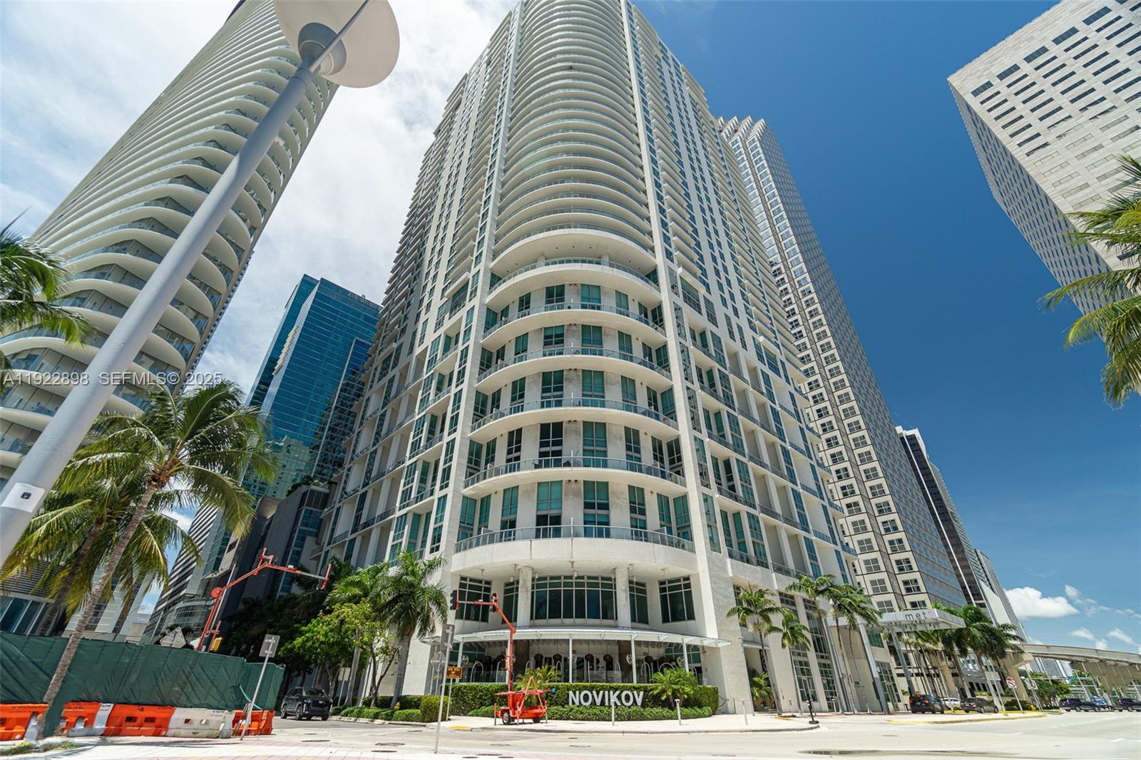 300 S Biscayne Blvd T-1411