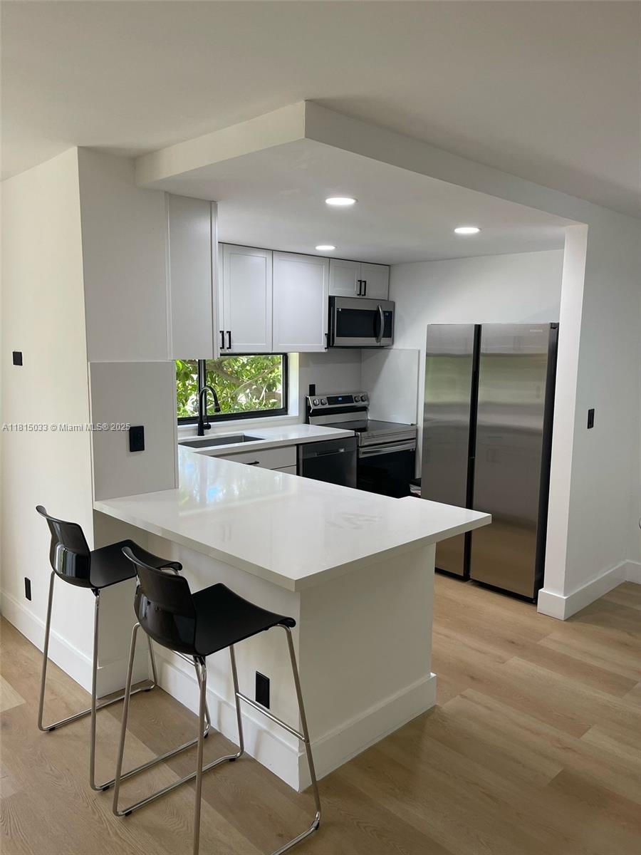 PLAZA OF AMERICAS CONDO P - Residential