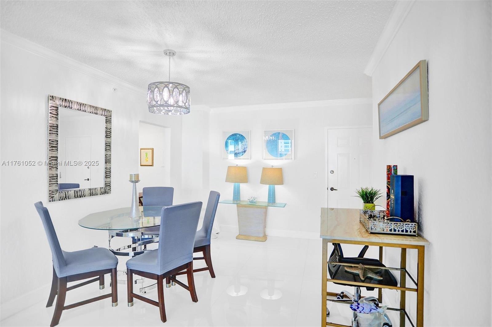 WAVE CONDO - Residential Lease