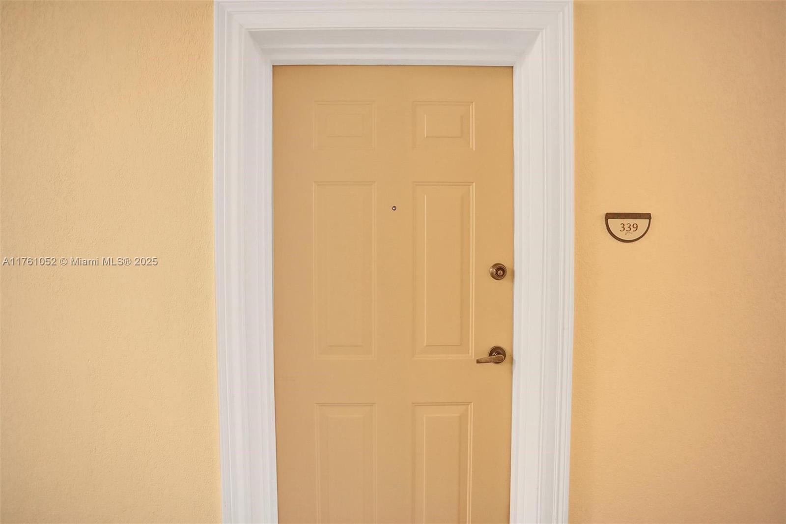 WAVE CONDO - Residential Lease