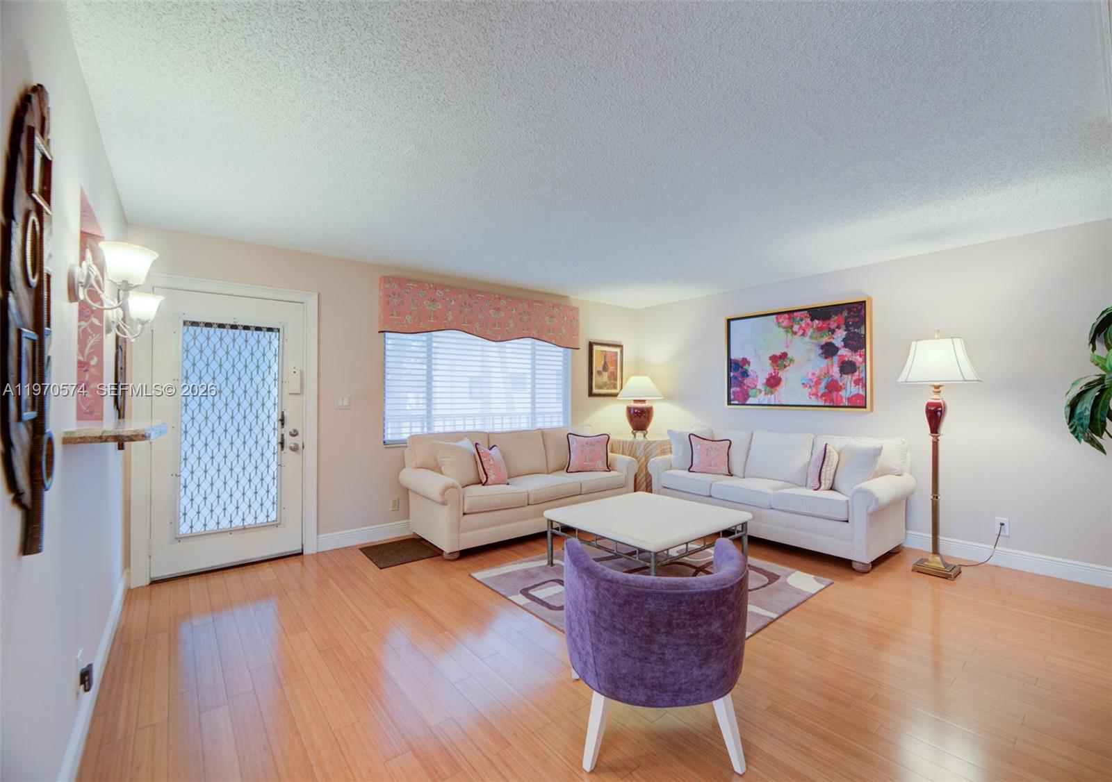 ASHLAND F CONDO - Residential