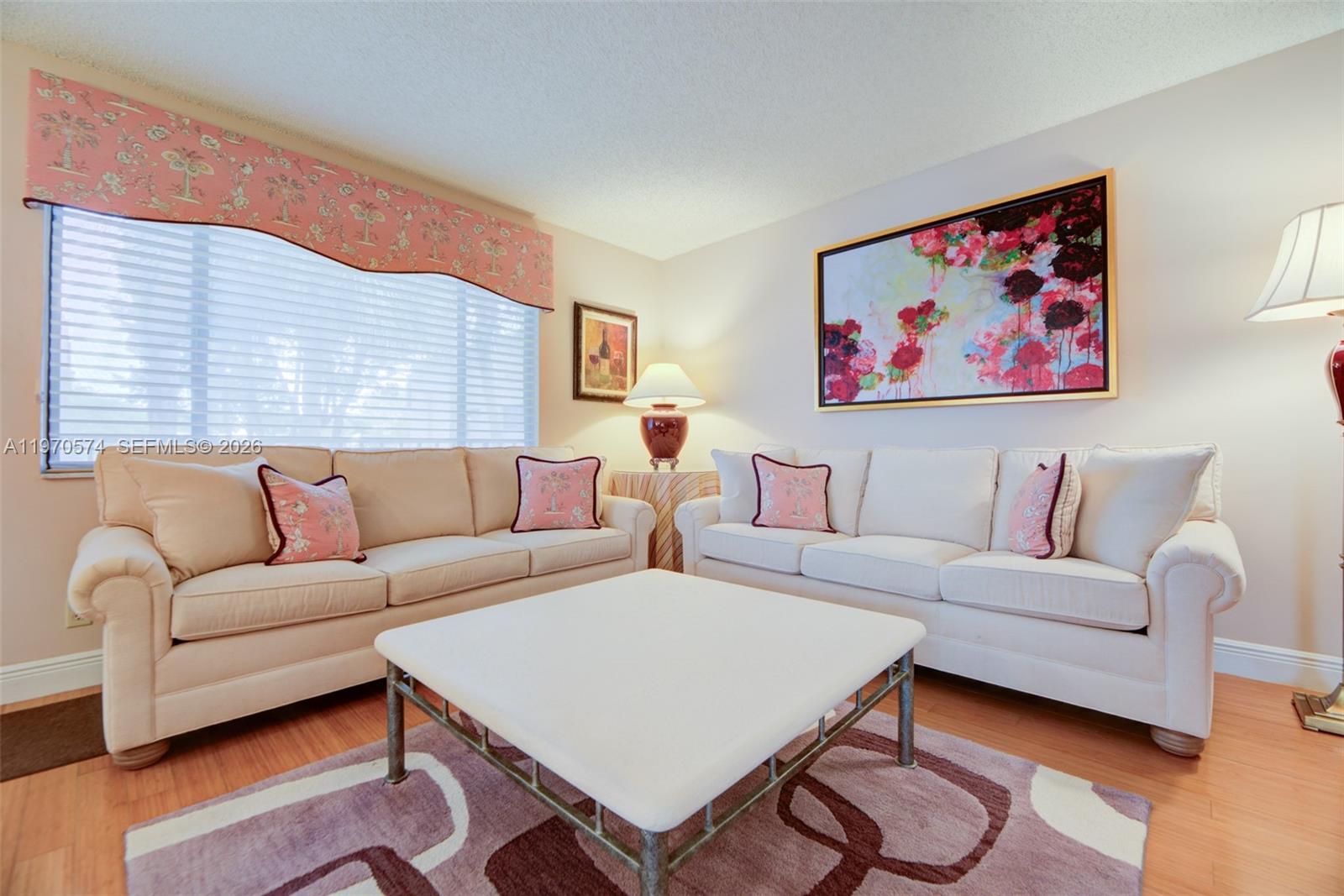 ASHLAND F CONDO - Residential