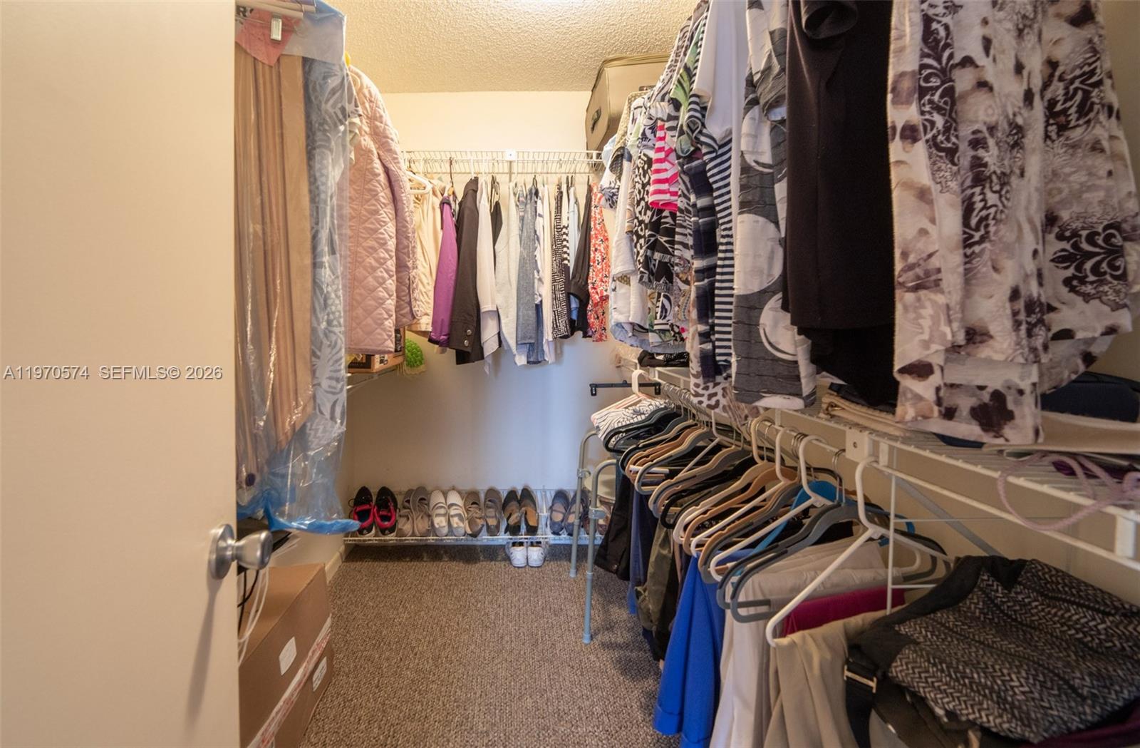 ASHLAND F CONDO - Residential