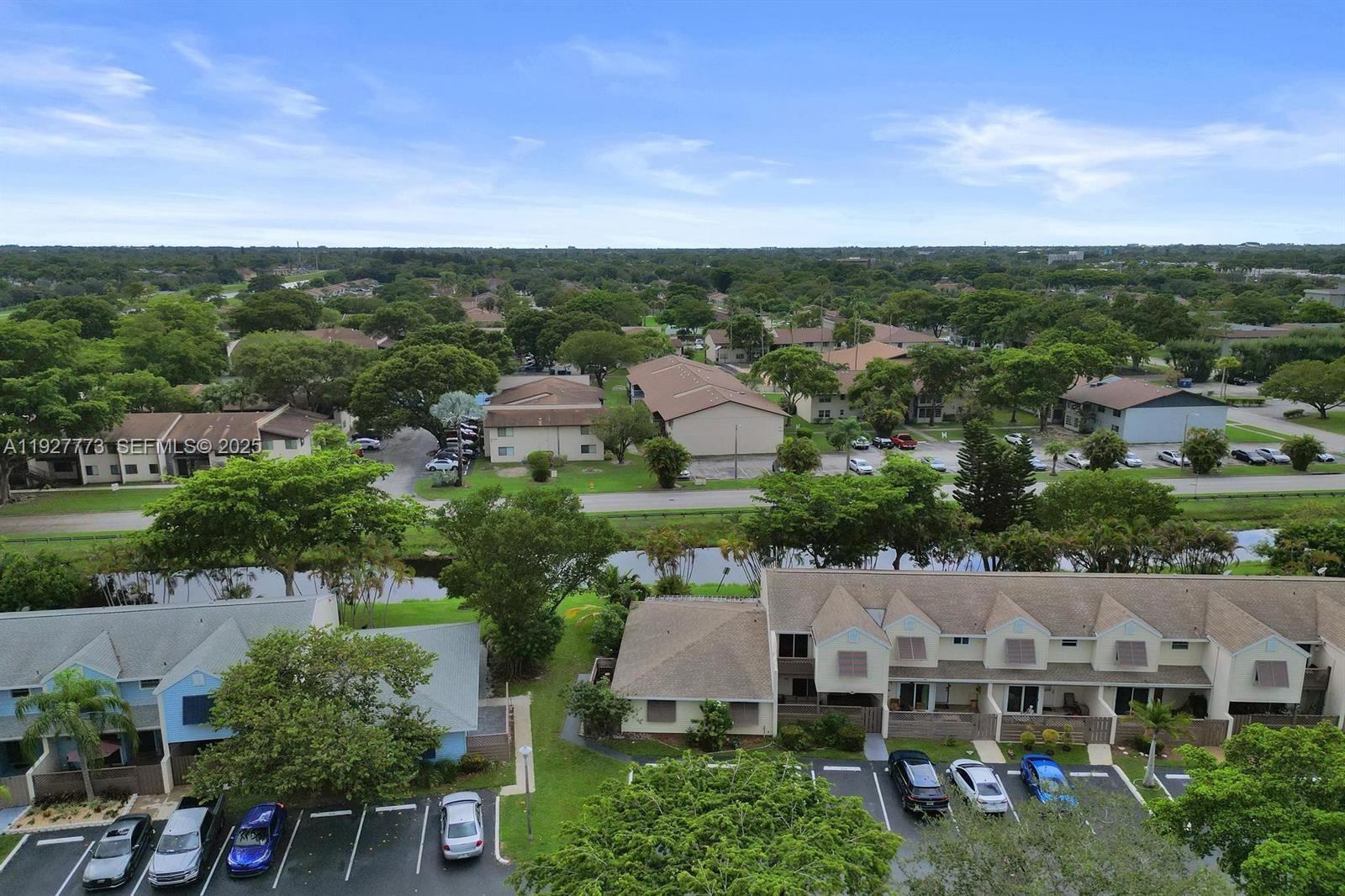 WOODLAKE SHORES - Residential