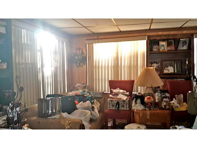 32 55 40 WEST PERRINE ADD - Residential