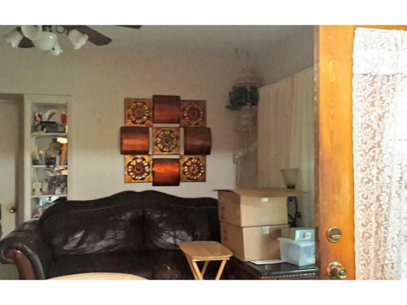 32 55 40 WEST PERRINE ADD - Residential