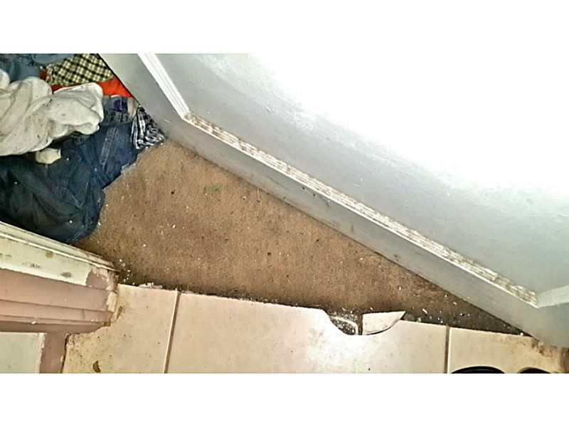 32 55 40 WEST PERRINE ADD - Residential