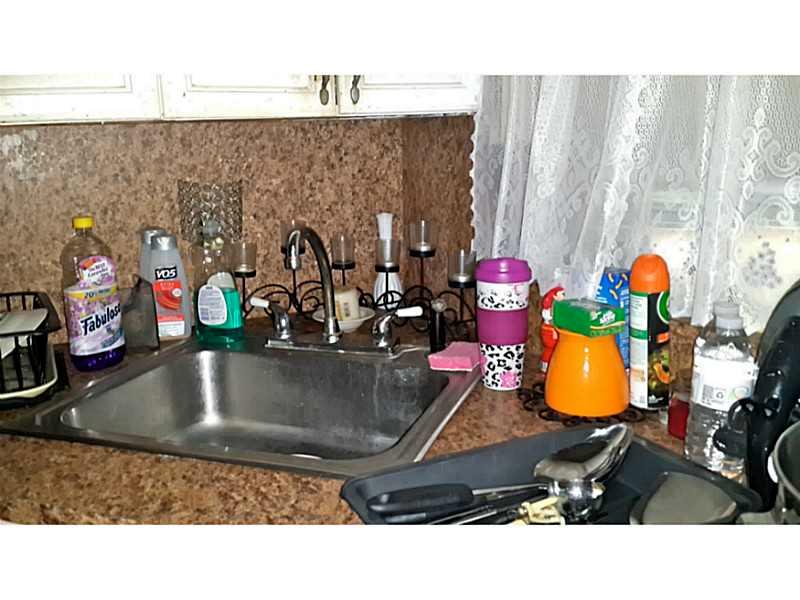 32 55 40 WEST PERRINE ADD - Residential