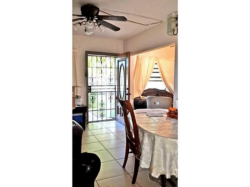 32 55 40 WEST PERRINE ADD - Residential