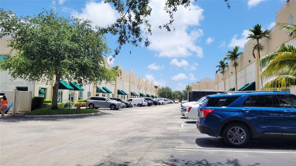 Photo of 1001 NW 31st Ave, Pompano Beach, FL 33069 (MLS # A11999078)