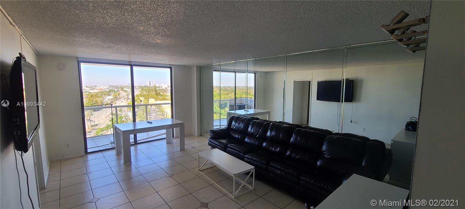 SAILBOAT CAY CONDO - Residential Lease