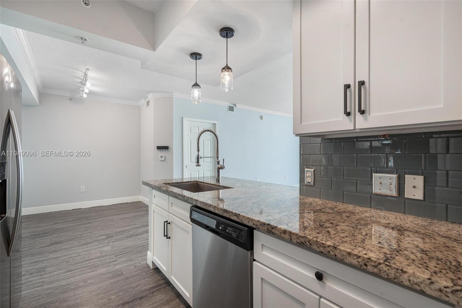 CITE CONDO - Residential