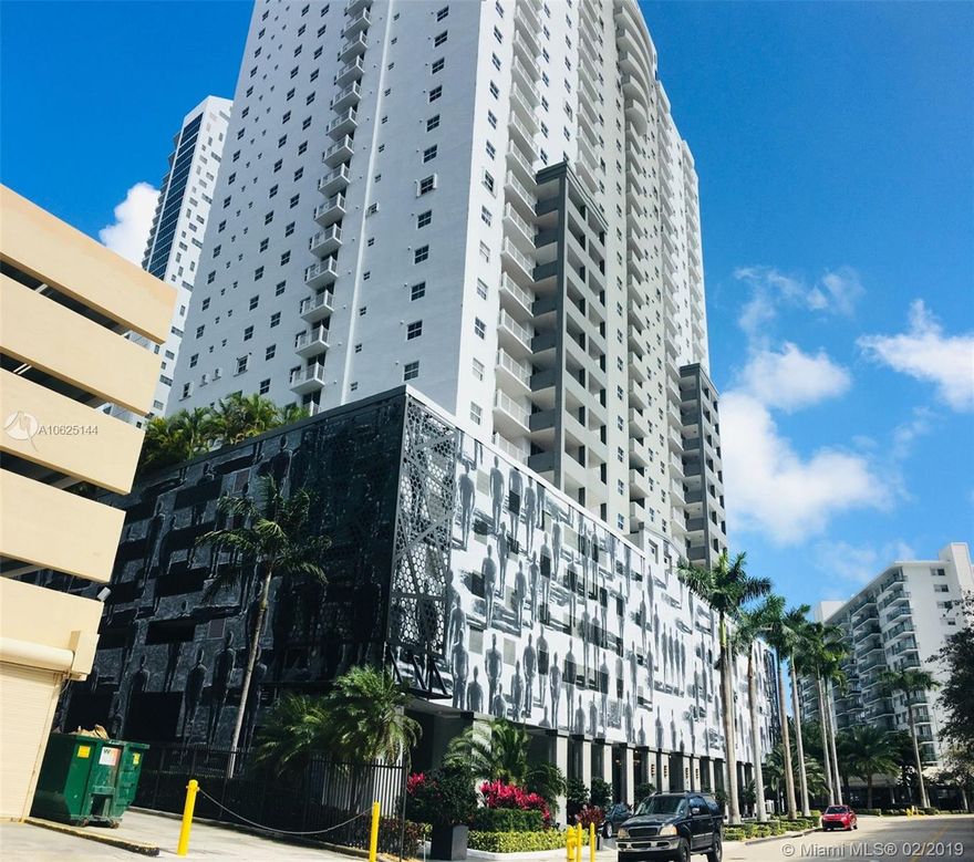 Fortune House is located in the heart of Brickell steps away from the Bay, great walking area, and 1 block from metromover ( free transportation within downtown) and 1 stop from The Metrorail,  enjoy shopping, nightlife, and restaurants. The lobby has just been remodeled and the property features a spectacular fitness center, brand new heated pool, and 24 hour security. Full amenities. the apartment is furnished, and in good condition. Enjoy the condo hotel lifestyle and let your client be pampered.  City views and a great price and location for your client. Easy showing, unit is vacant.