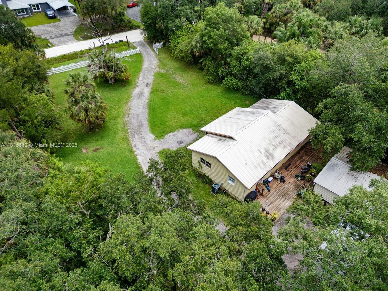 CANAVERAL GROVES REPLAT UN - Residential