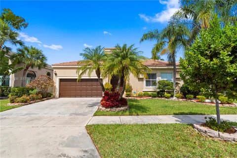 Tiny photo for 980 SW 171st Ter, Pembroke Pines, FL 33027 (MLS # A12011766)