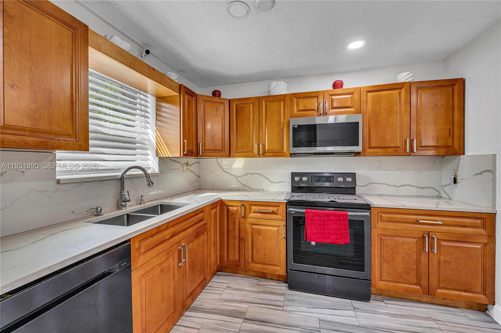 BREEZESWEPT PARK ESTATES - Residential