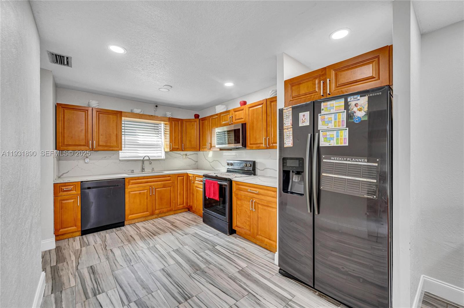 BREEZESWEPT PARK ESTATES - Residential