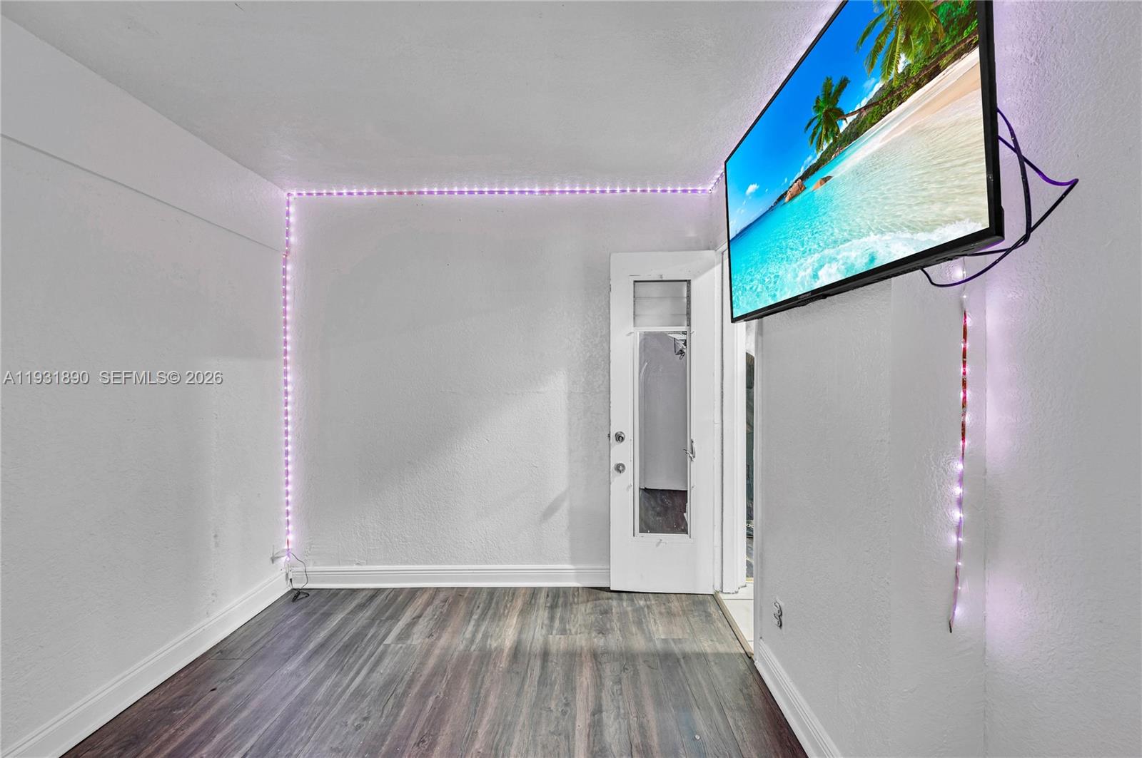 BREEZESWEPT PARK ESTATES - Residential