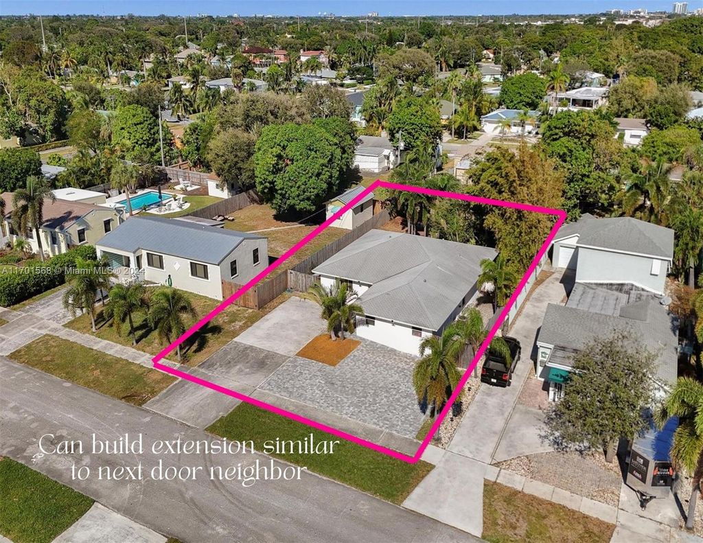 Photo of 131 Date Palm Dr, Lake Park, FL 33403 (MLS # A11701568)