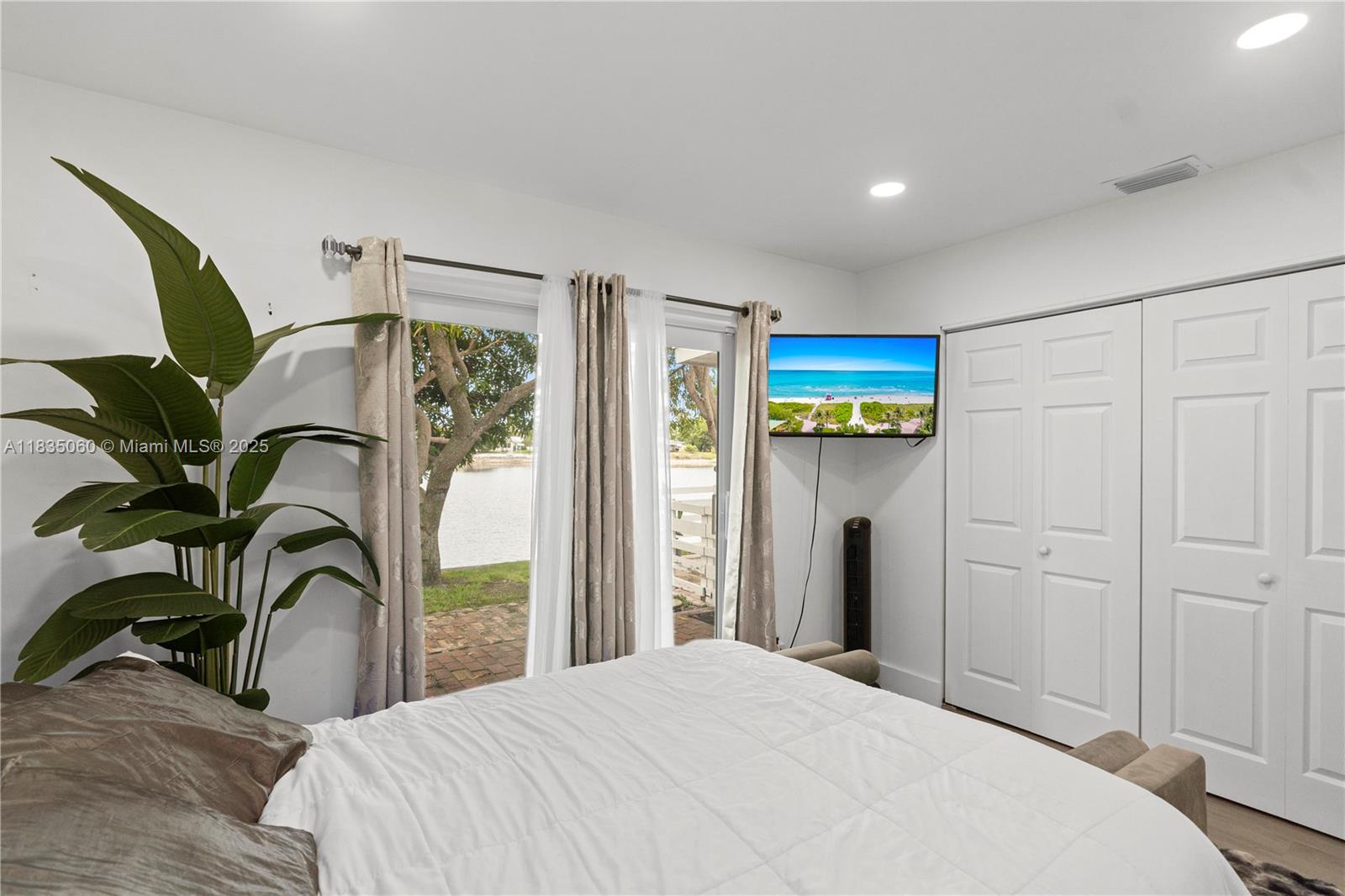 TAMARAC LAKES NORTH 2ND S - Residential