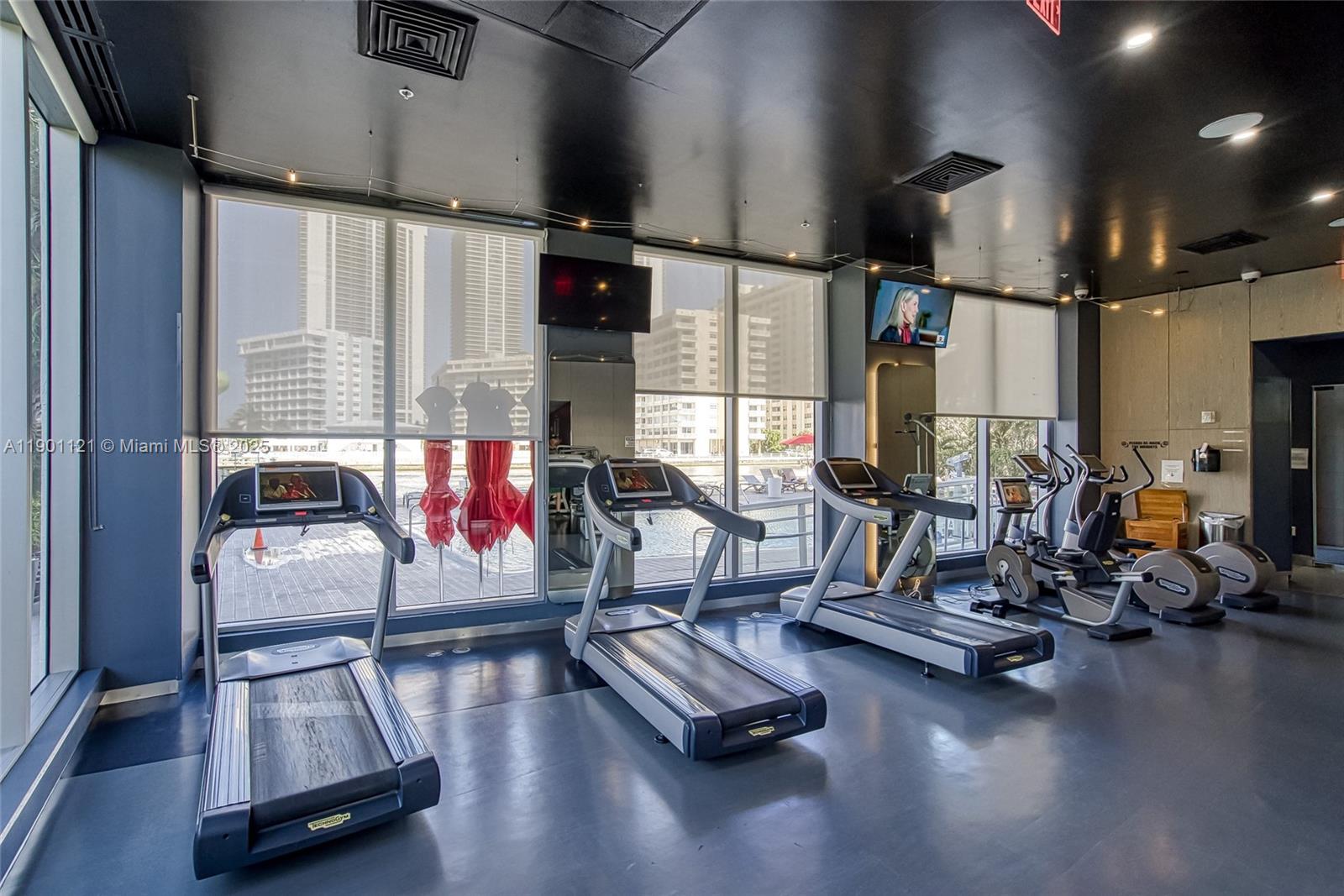 BEACHWALK CONDOMINIUM - Residential Lease