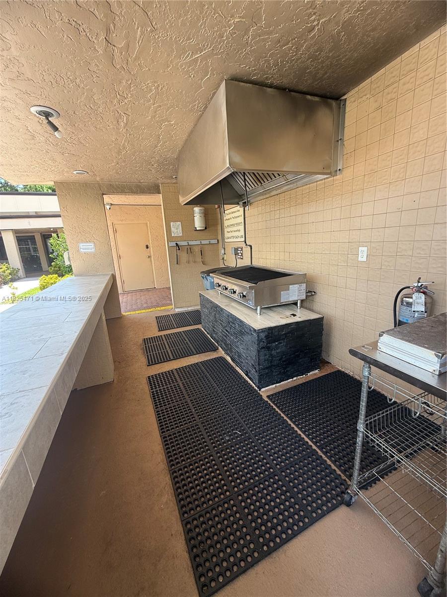 MEADOWRIDGE CONDO - Residential