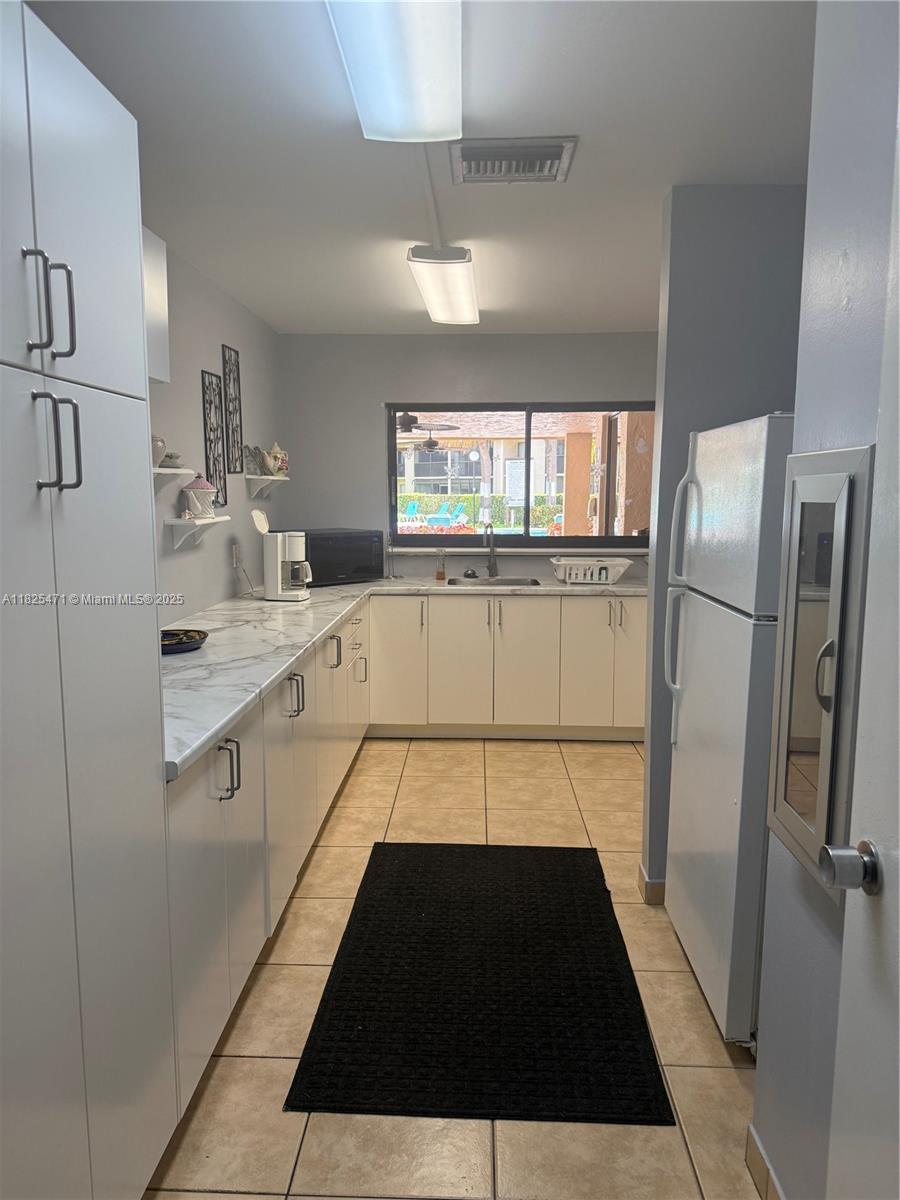 MEADOWRIDGE CONDO - Residential