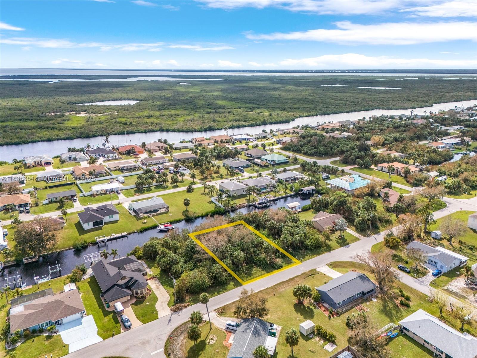 Port Charlotte Sec 079 - Land