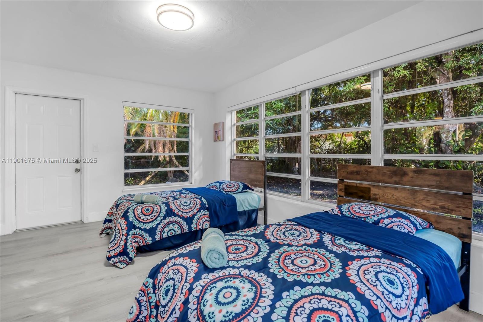 POINCIANA PK AMEN PL BLKS - Residential Lease