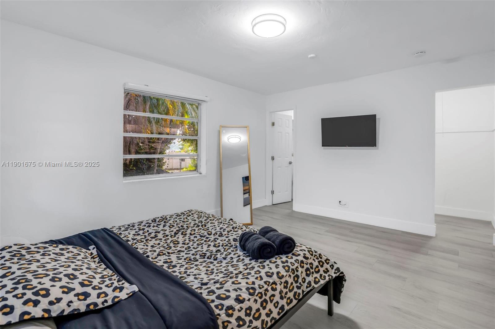 POINCIANA PK AMEN PL BLKS - Residential Lease