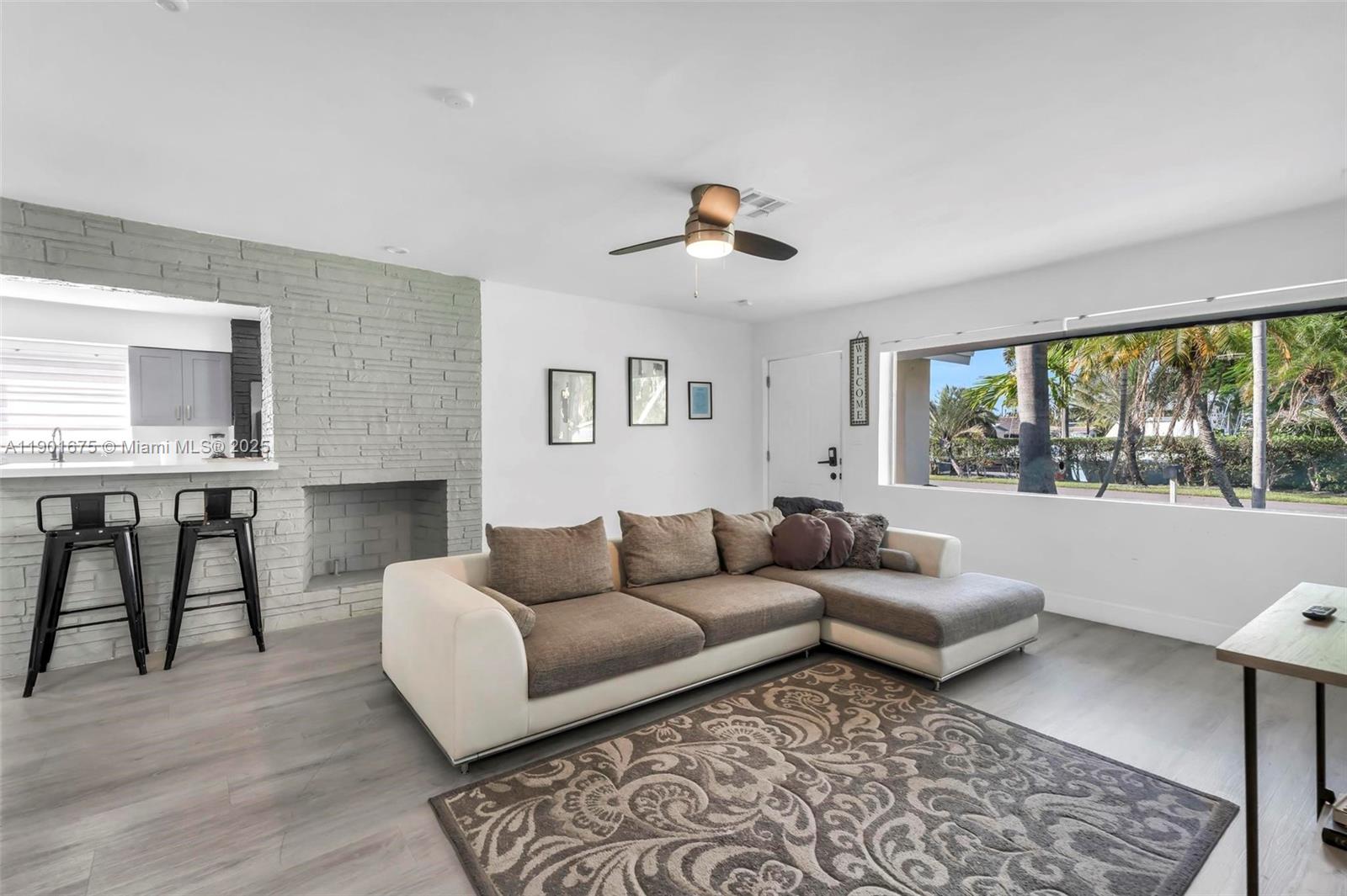 POINCIANA PK AMEN PL BLKS - Residential Lease