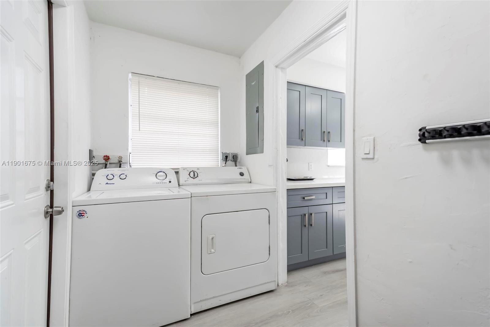 POINCIANA PK AMEN PL BLKS - Residential Lease