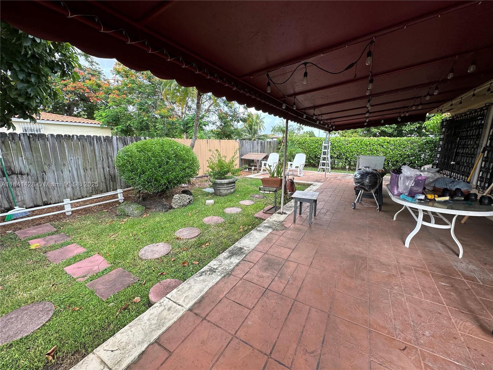 8001 SW 36th Ter