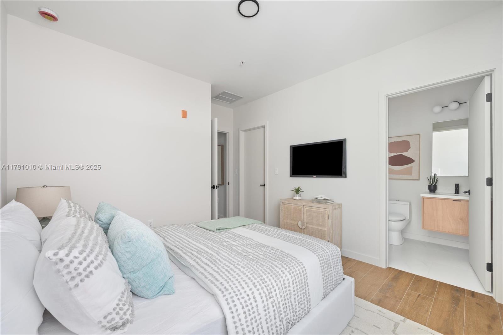 The Bennet - Residential