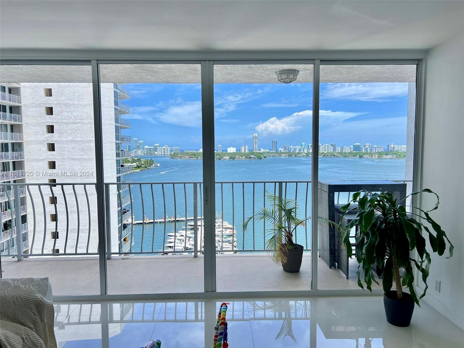 THE GRANDVIEW PALACE COND - Residential Lease