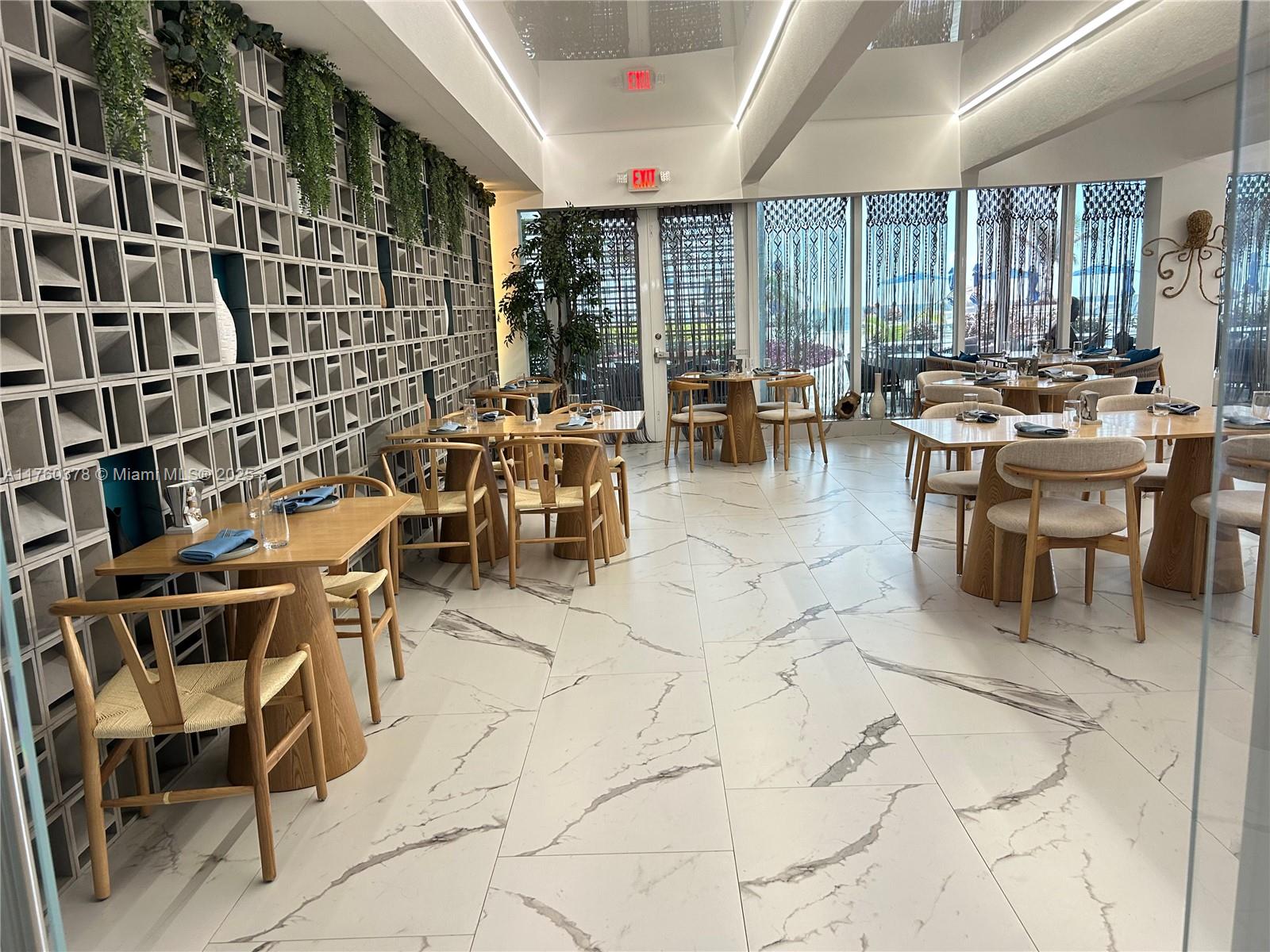 LA MER ESTATES SOUTH COND - Residential Lease