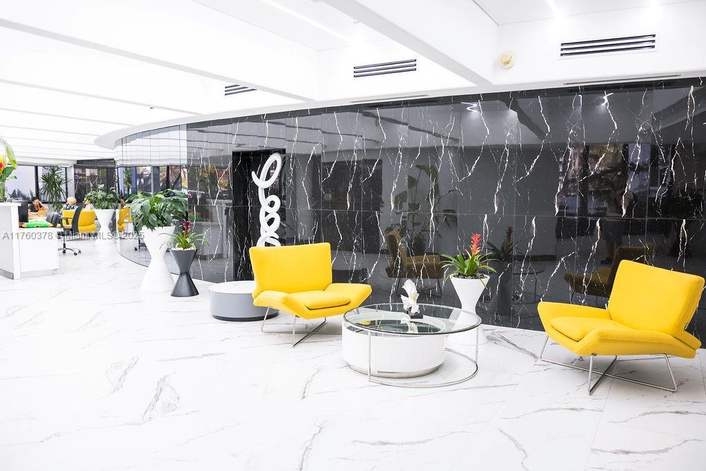 LA MER ESTATES SOUTH COND - Residential Lease