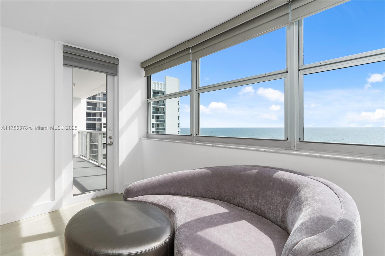 LA MER ESTATES SOUTH COND - Residential Lease