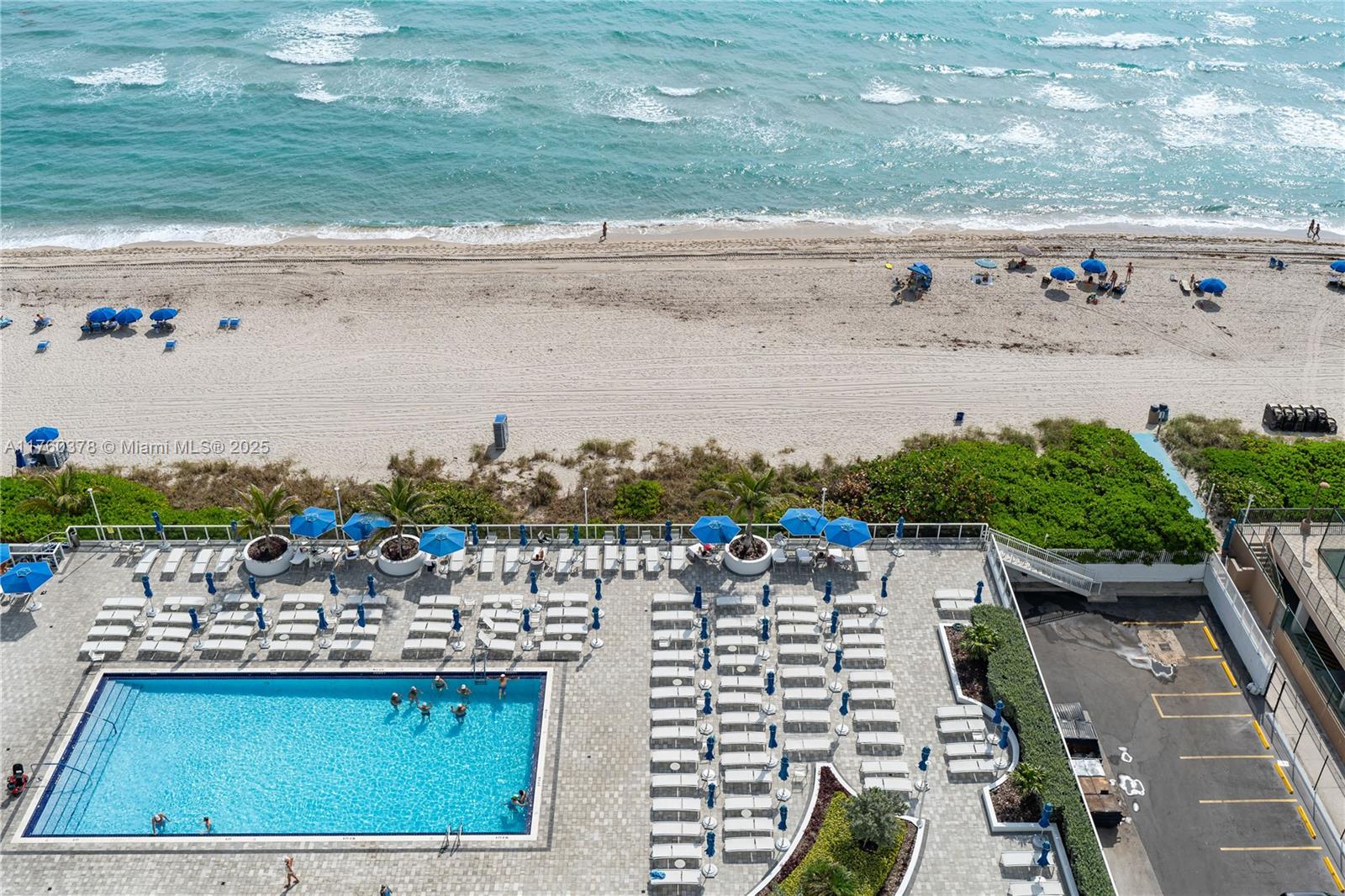 LA MER ESTATES SOUTH COND - Residential Lease