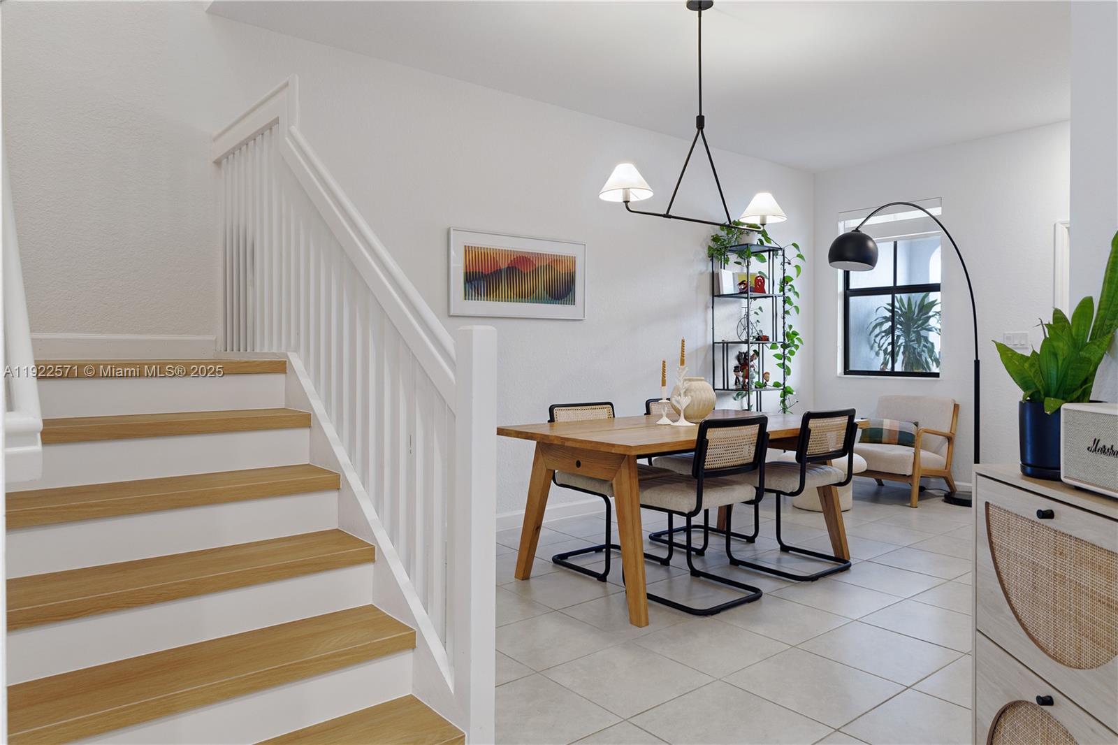 KENDALL ASSEMBLAGE SOUTH - Residential