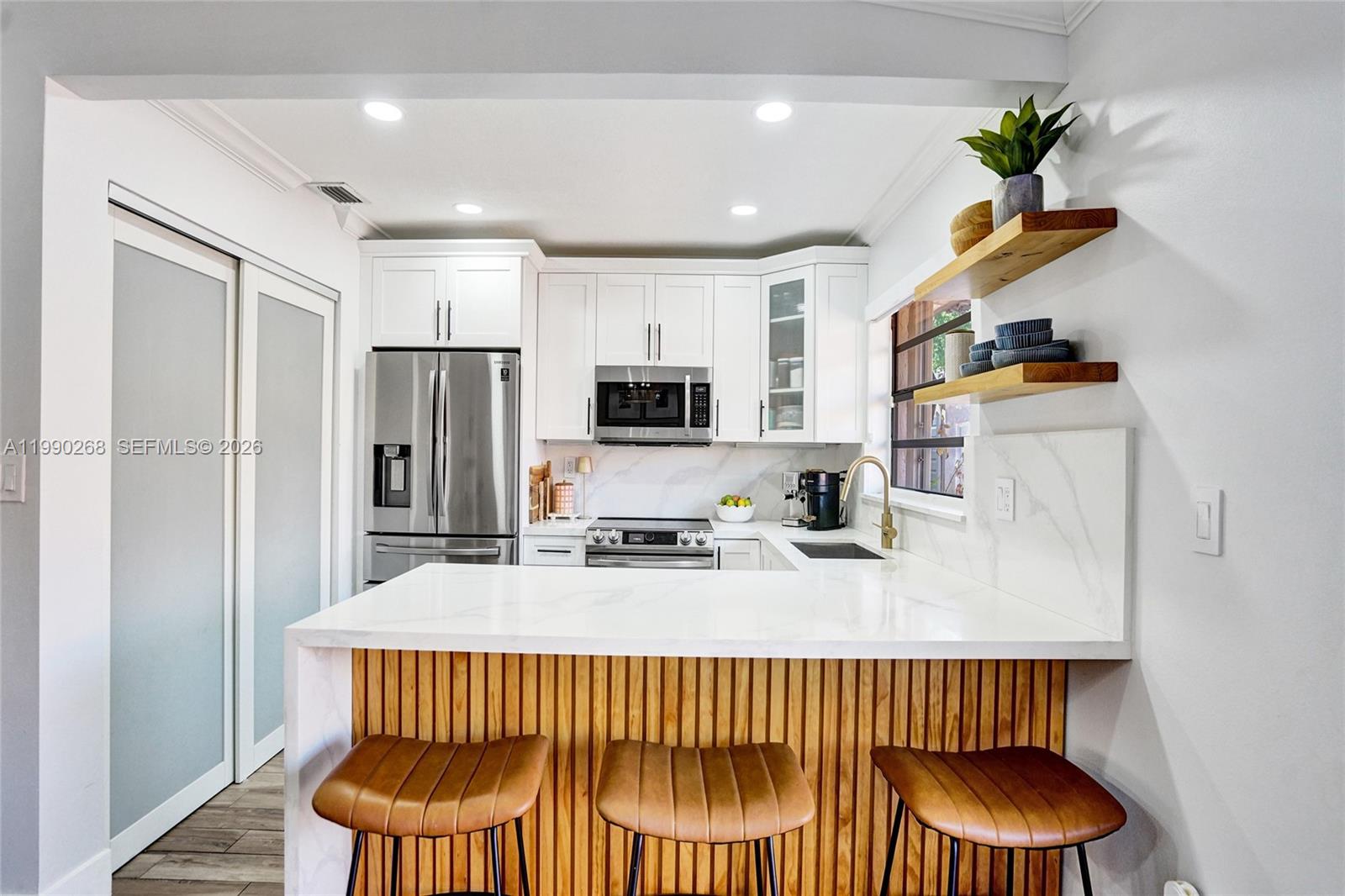 FOREST LAKE - Residential