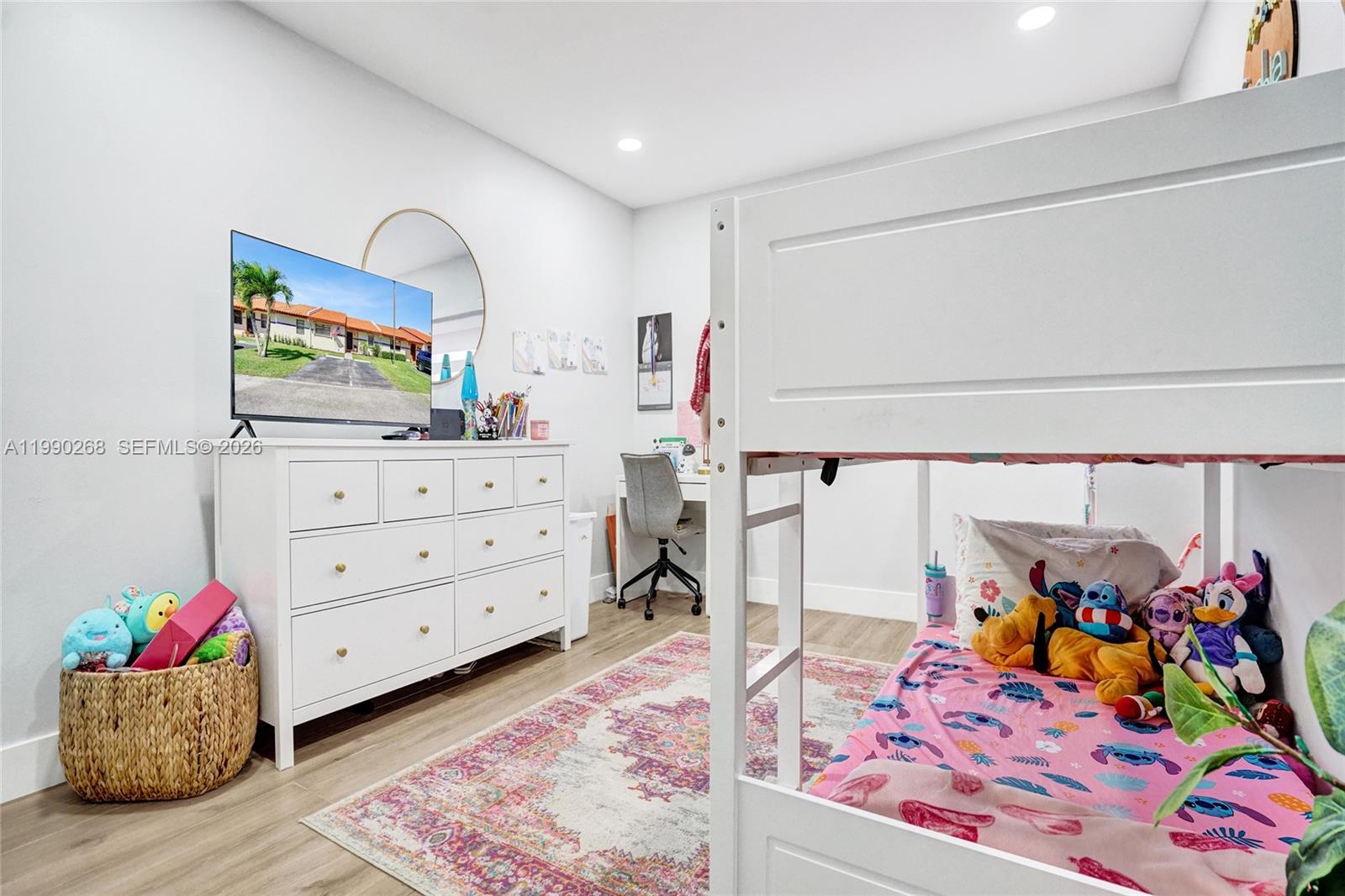 FOREST LAKE - Residential