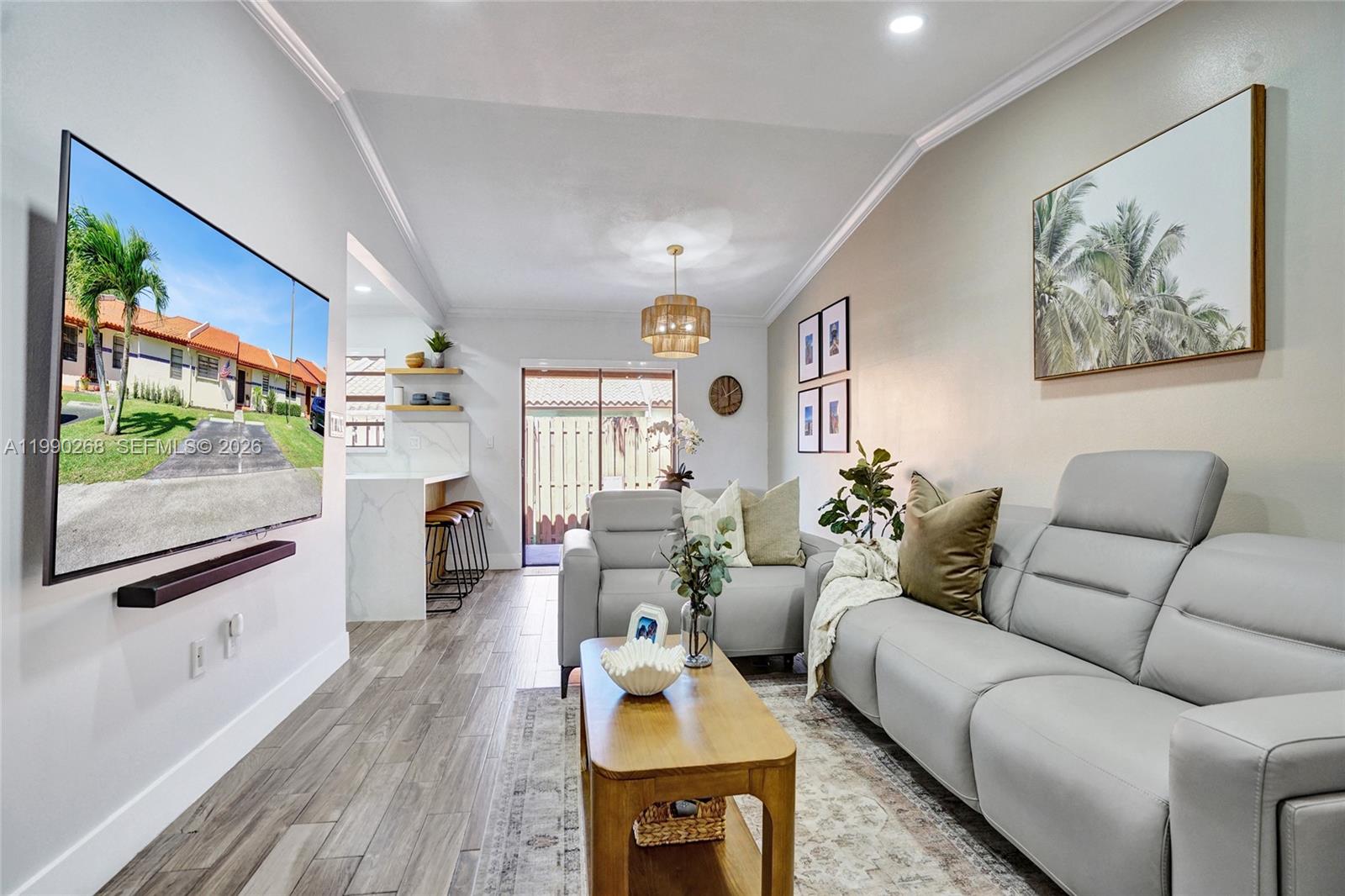 FOREST LAKE - Residential