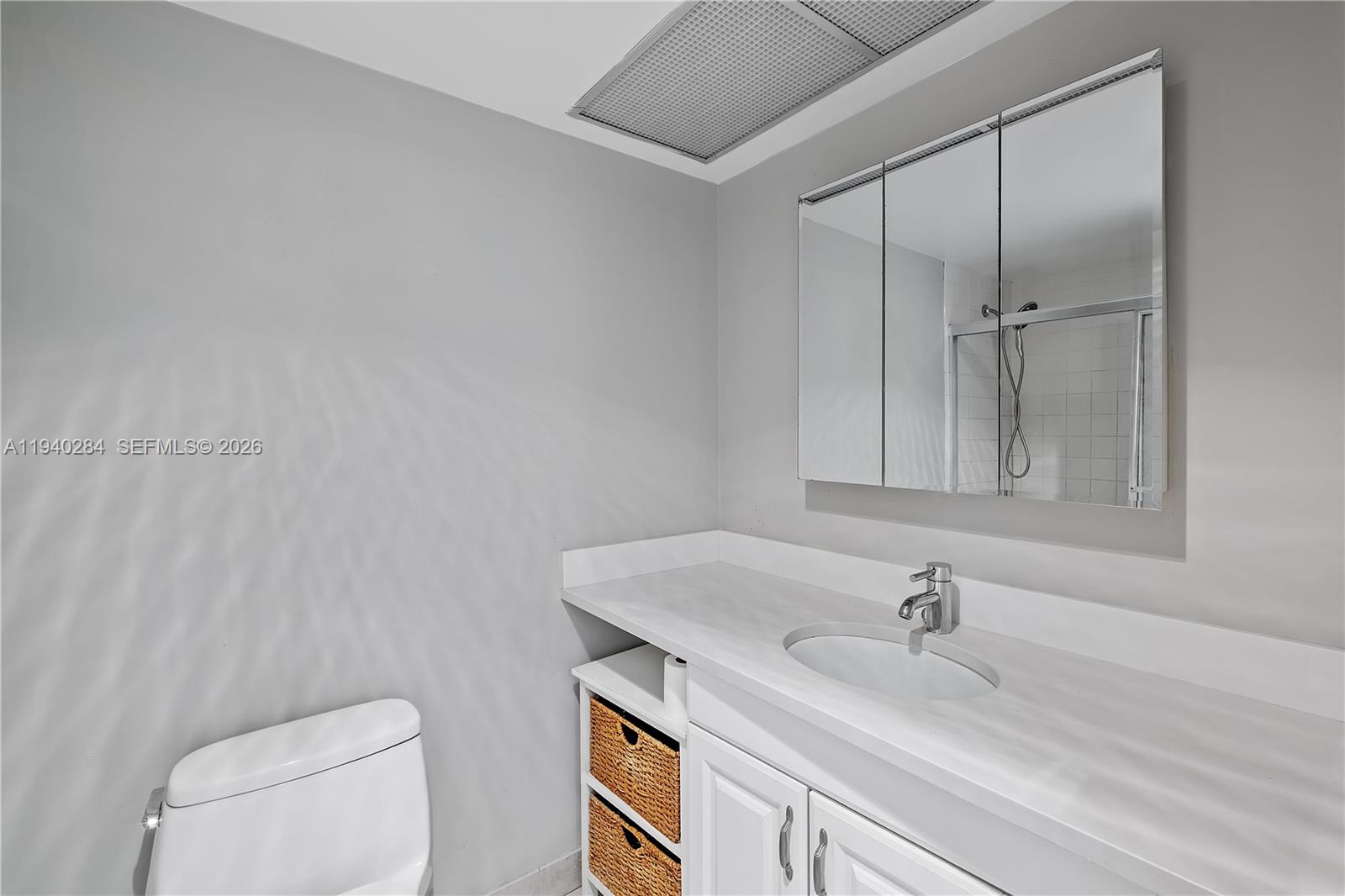 WINSTON TOWERS 100 CONDO - Residential