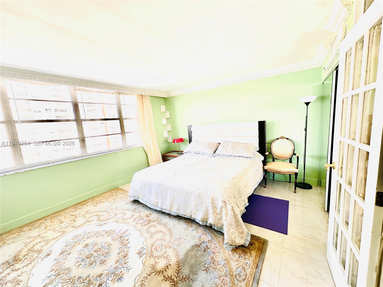 WINSTON TOWERS 100 CONDO - Residential