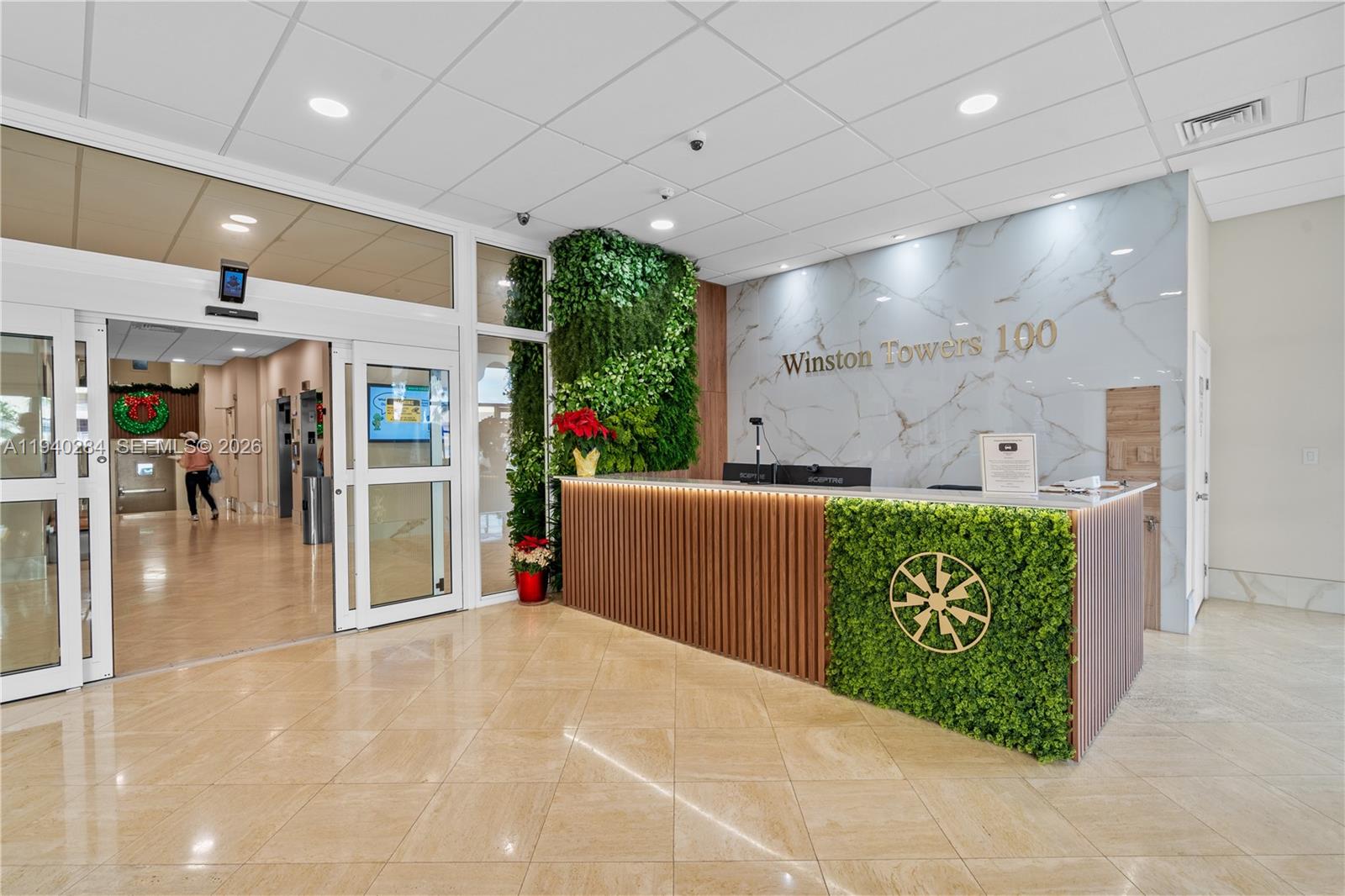 WINSTON TOWERS 100 CONDO - Residential